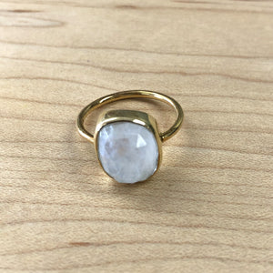 Aura Moonstone Ring (Sale 25% Discount)